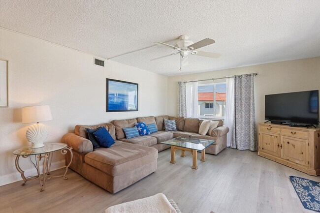 Building Photo - 1 Ocean Trace Rd