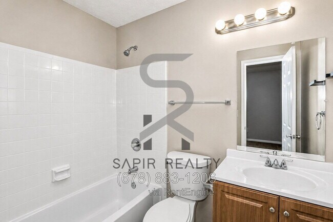 Building Photo - 5571 Wells Cir