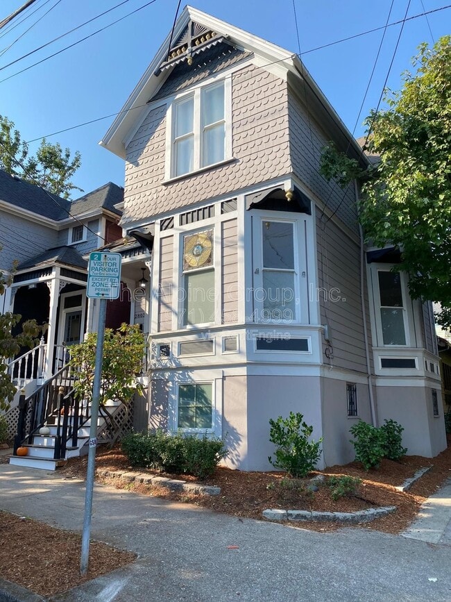 Building Photo - 2803 SW 1st Ave