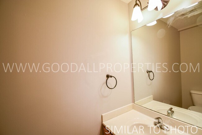 Building Photo - 3 Bedroom 2.5 Bathroom with a 2-car attached garage end unit