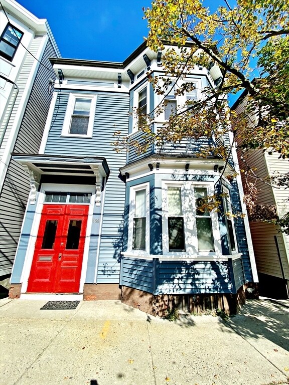 Building Photo - 466 Sumner St