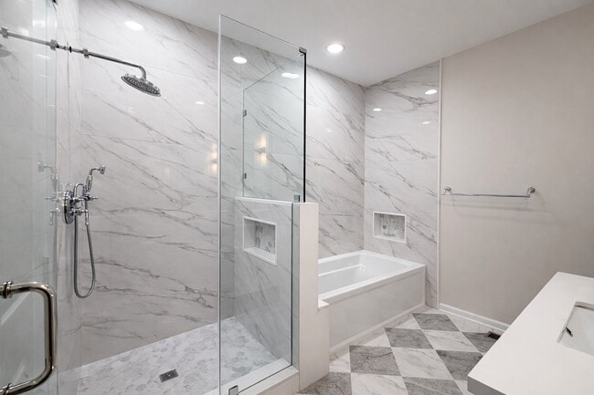 Building Photo - 1351 W Altgeld St