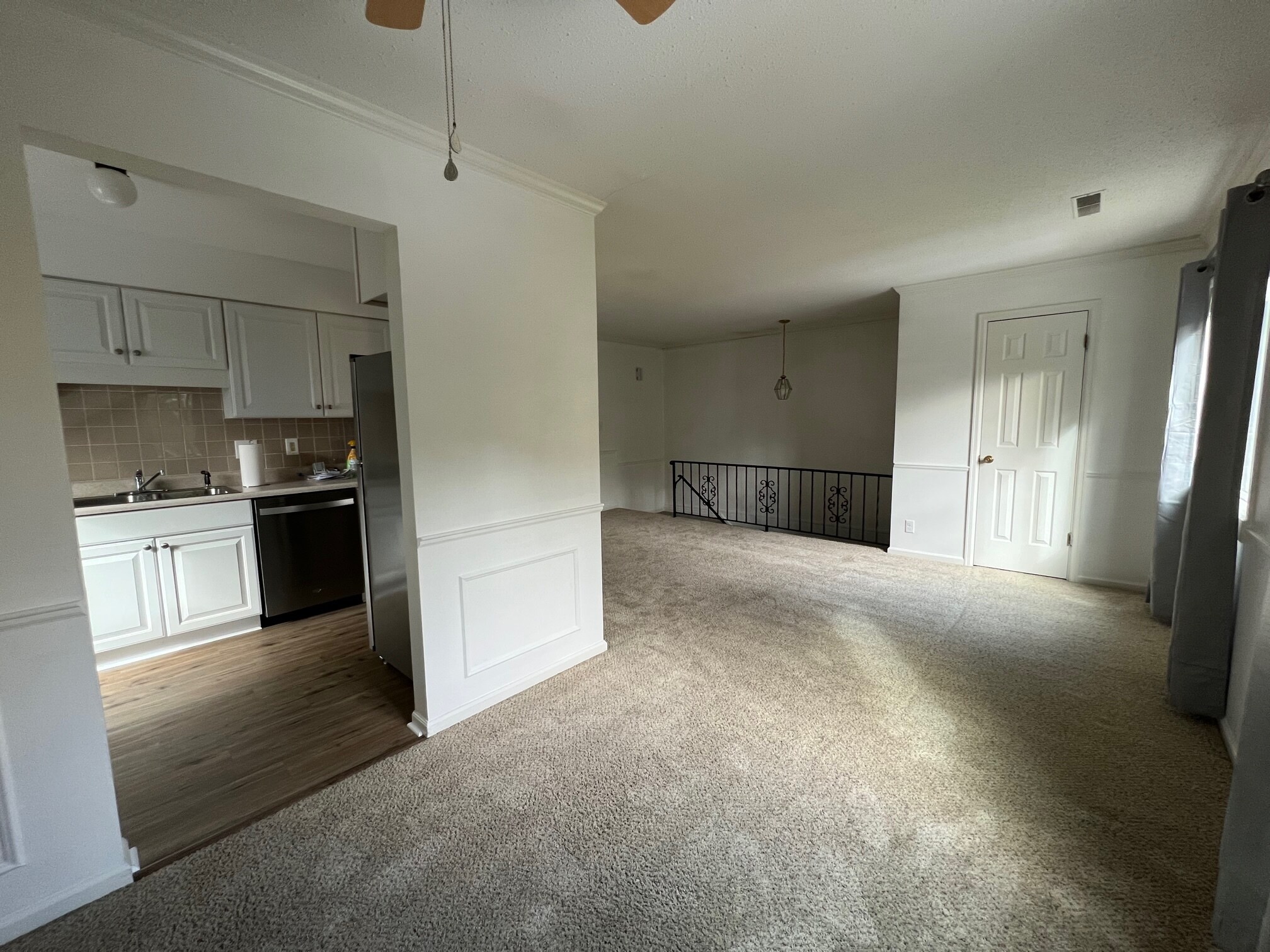Building Photo - 6129 N Jayar Dr
