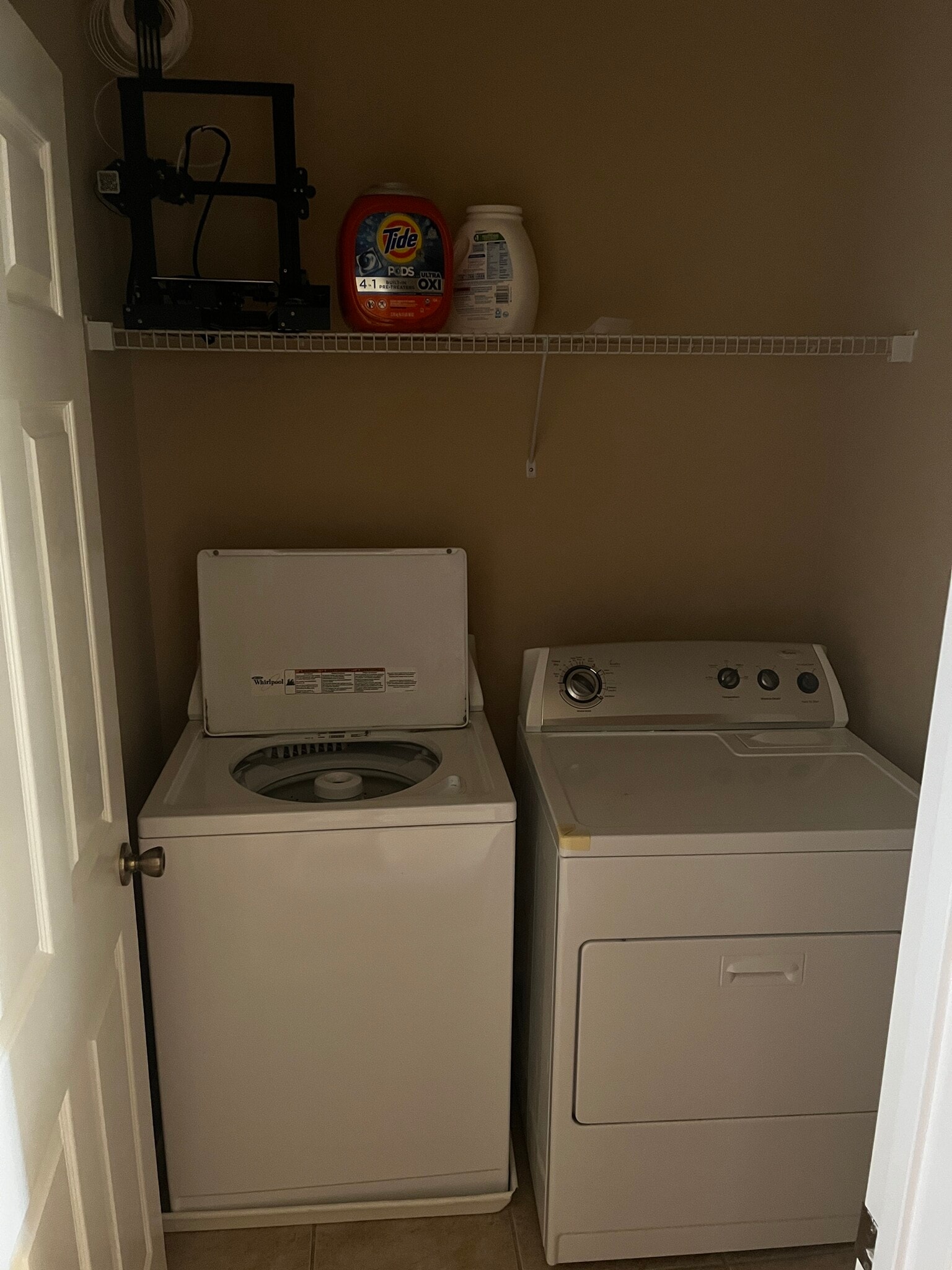 Building Photo - 3451 Windsor Lake Cir