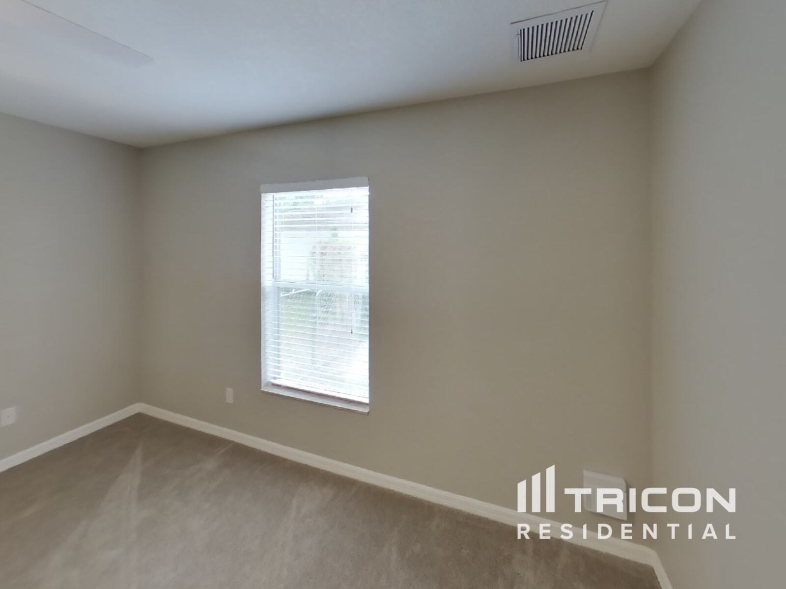 Building Photo - 9241 Sanborn St