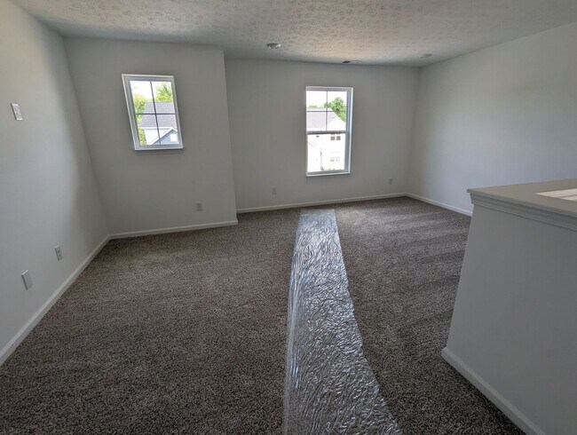 Building Photo - Gorgeous New Construction Middletown Home!