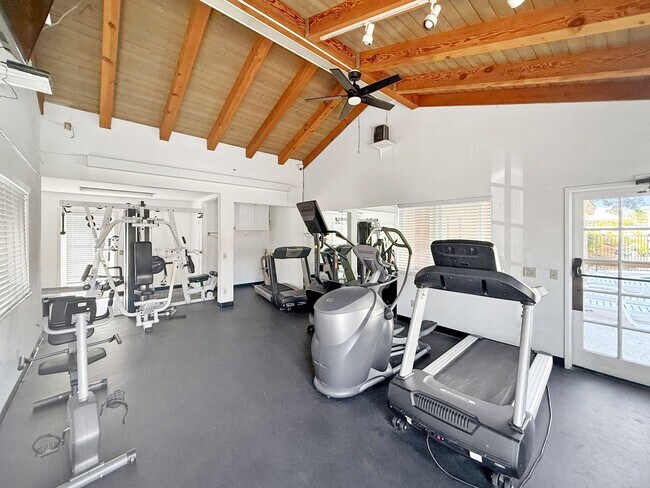 Building Photo - Beautiful 1B/1BA Condo in San Marcos!