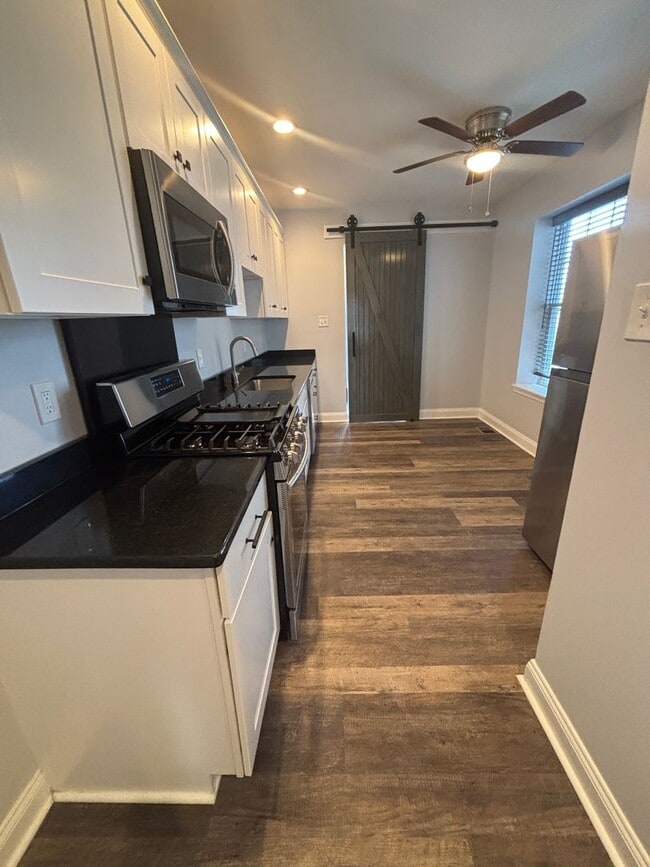 Building Photo - Charming 3-Bedroom Home in Desirable Bridg...