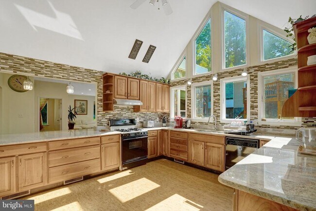 Building Photo - 3714 Hummer Rd