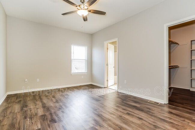 Building Photo - 26191 W 141st Terrace