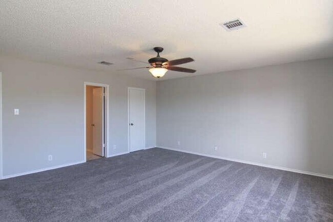 Building Photo - 12912 Latchwood Ln
