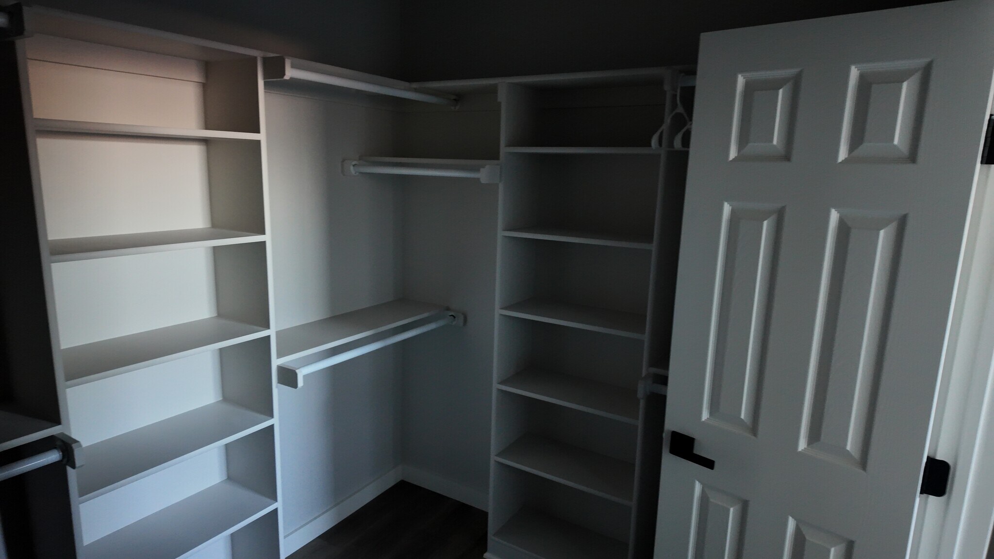 Building Photo - 4617 S East Ave