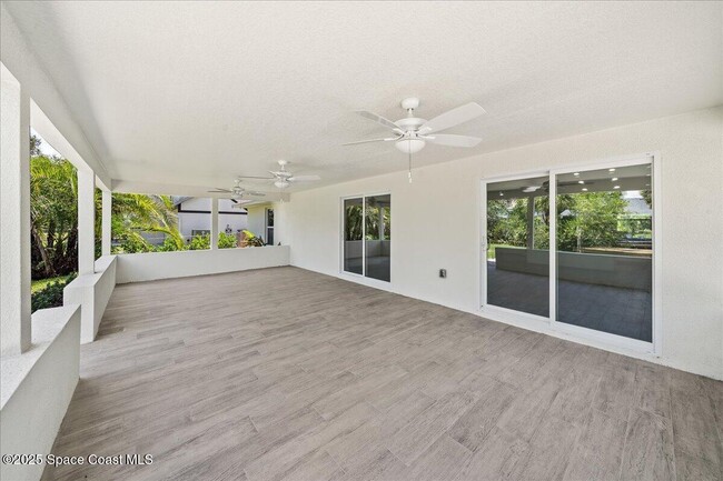 Building Photo - 2060 Newfound Harbor Dr