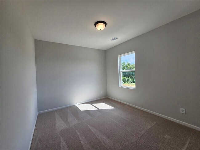Building Photo - 3250 Willow Glade Trl