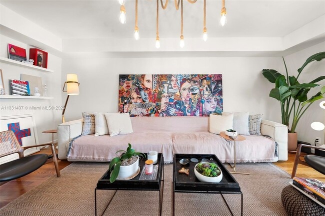 Building Photo - 1415 Sunset Harbour Dr