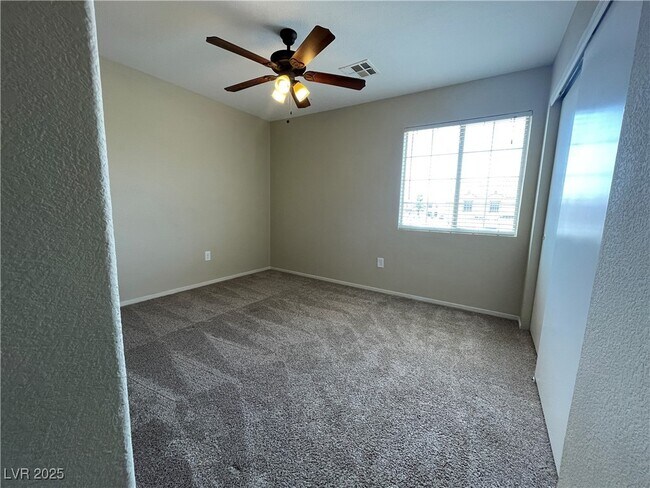Building Photo - 7382 Elbridge Way