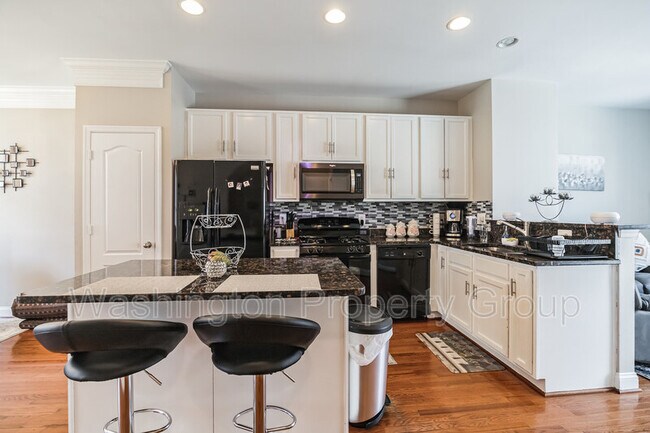 Building Photo - 4238 Potomac Highlands Cir