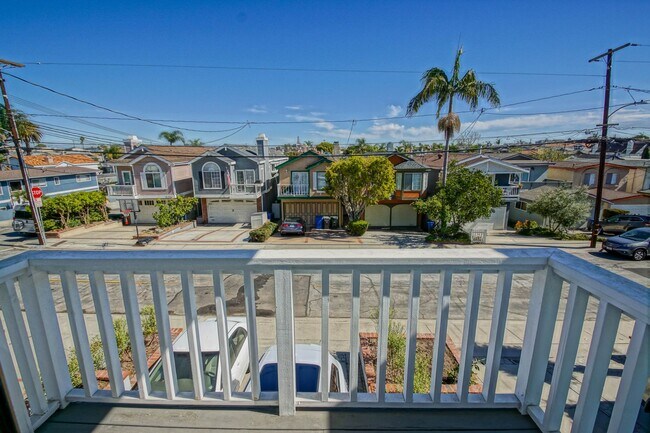 Building Photo - BEAUTIFULLY REMODELED, HIGH-END REDONDO HILLS HOME W/ AMAZING GREAT ROOM LIVING SPACE, 2 BALCONIE...