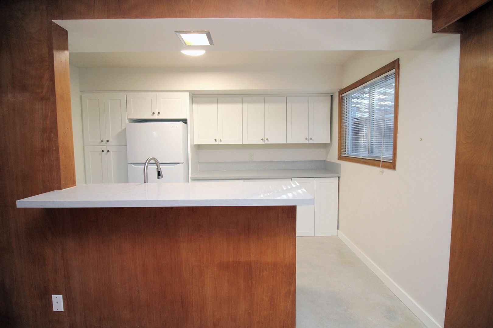 Building Photo - 3200-3236 SW Marigold St