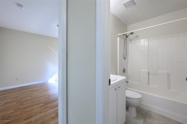 Building Photo - 311 Goiana St