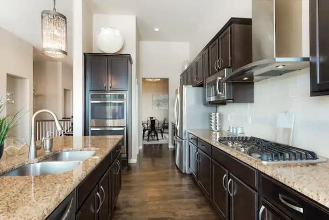 Building Photo - 9412 Joyce Way