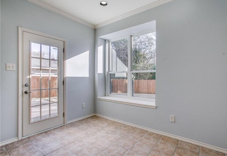 Building Photo - 2138 Sword Dr