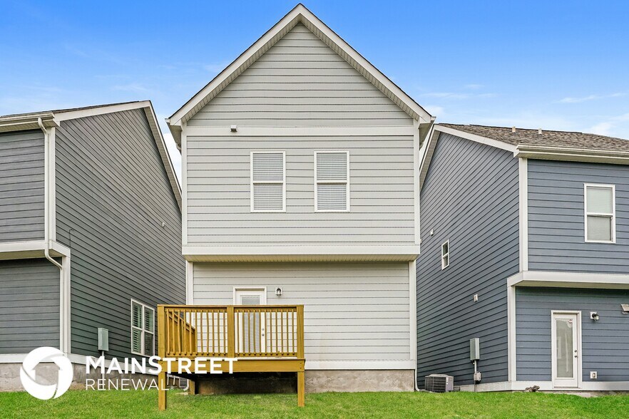 Building Photo - 1035 Saddlestone Dr