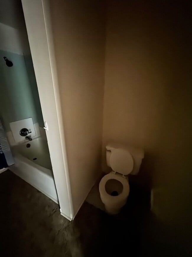 Building Photo - 2/1 outside city limits of Shelby, NC