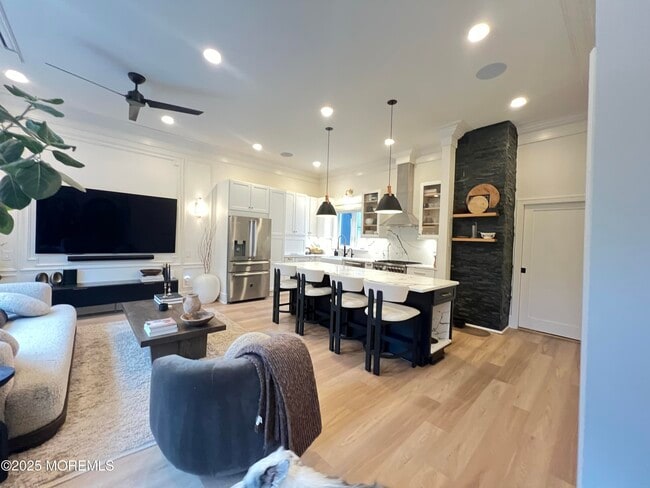 Building Photo - 164 Glenwood Ave