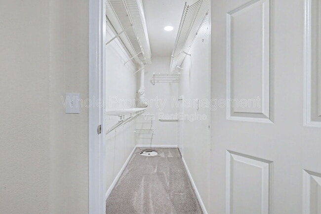 Building Photo - 6502 E 62nd Pl