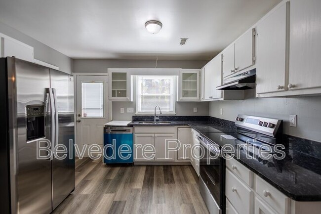 Building Photo - 2314 Bethabara Rd