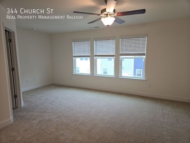 Building Photo - 344 Church St