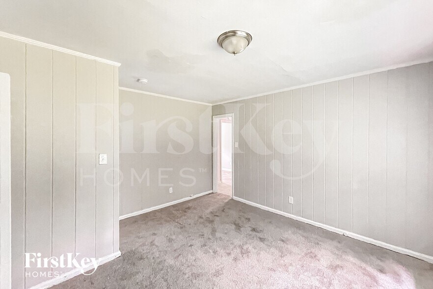 Building Photo - 1107 Indale Pl SW