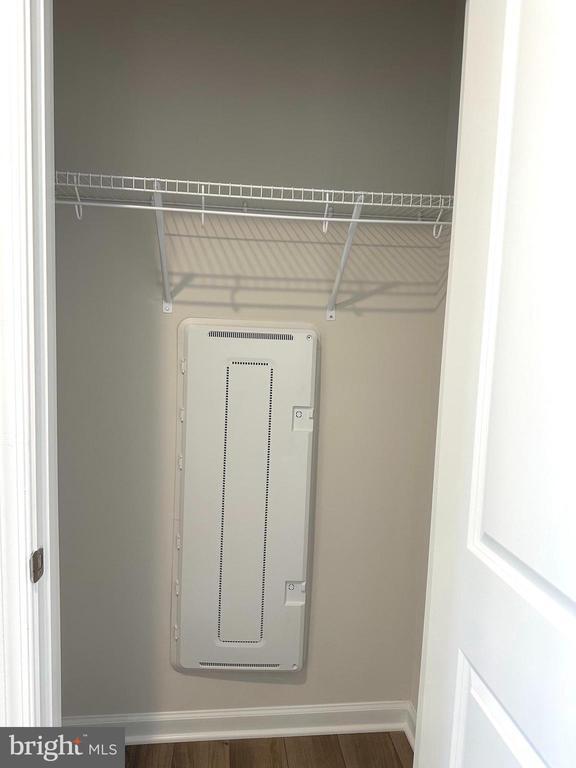 Building Photo - 324 Watercourse Dr