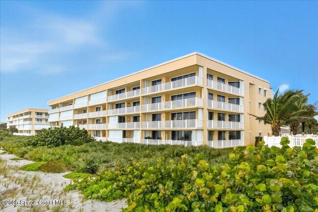 Building Photo - 1831 Jimmy Buffett Mem Hwy