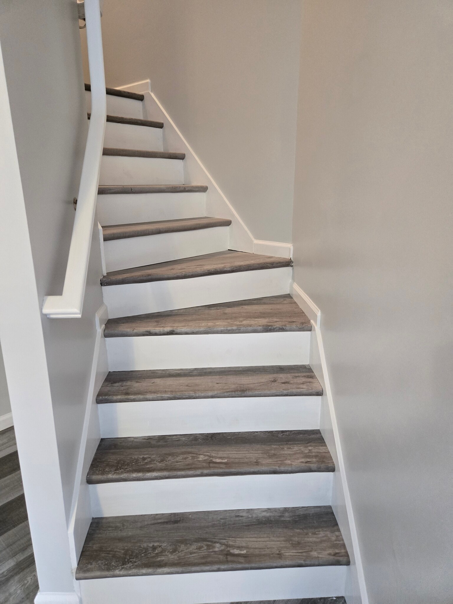 Stairs to top - 59 Sopwith Way