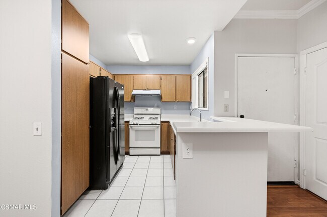 Building Photo - 2328 Archwood Ln