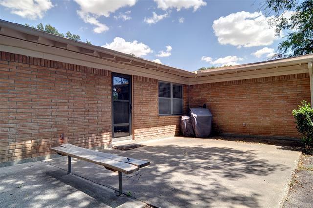 Building Photo - 3121 Covert Ave