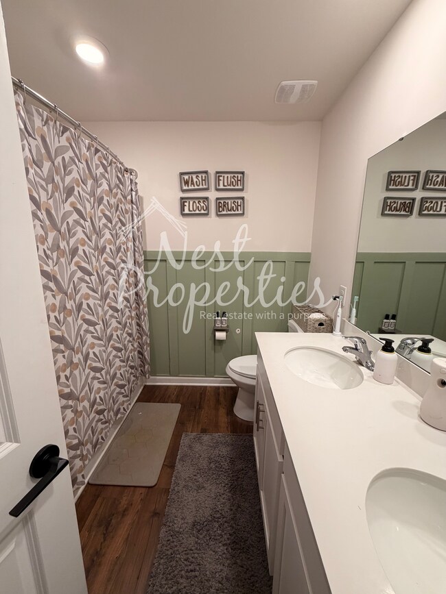 Building Photo - 413 Pine Log Run