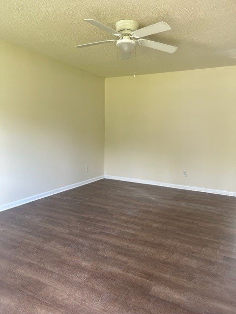 Building Photo - House for Rent