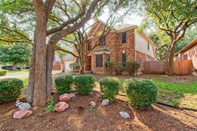 Building Photo - 8212 Fern Bluff Ave