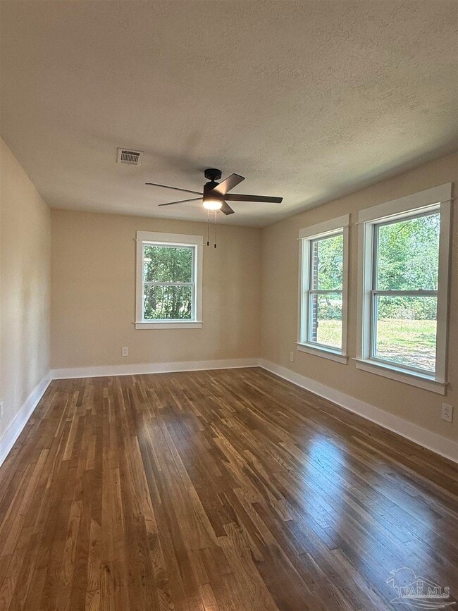 Building Photo - 5837 Berryhill Rd