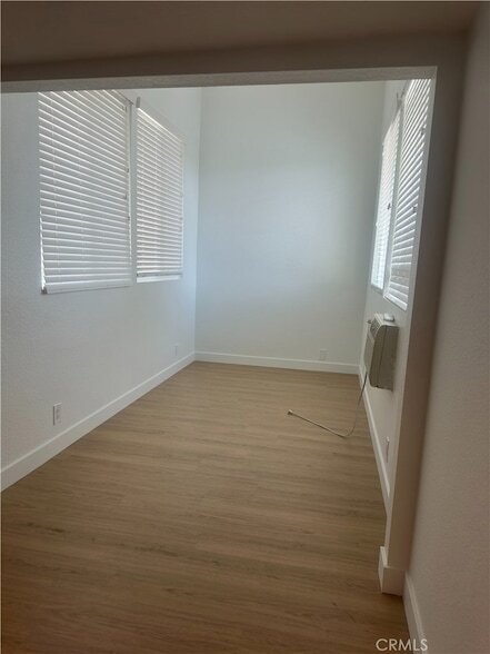 Building Photo - 897 Wabash Ct