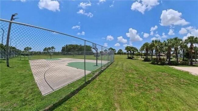 Building Photo - 13211 Whitehaven Ln