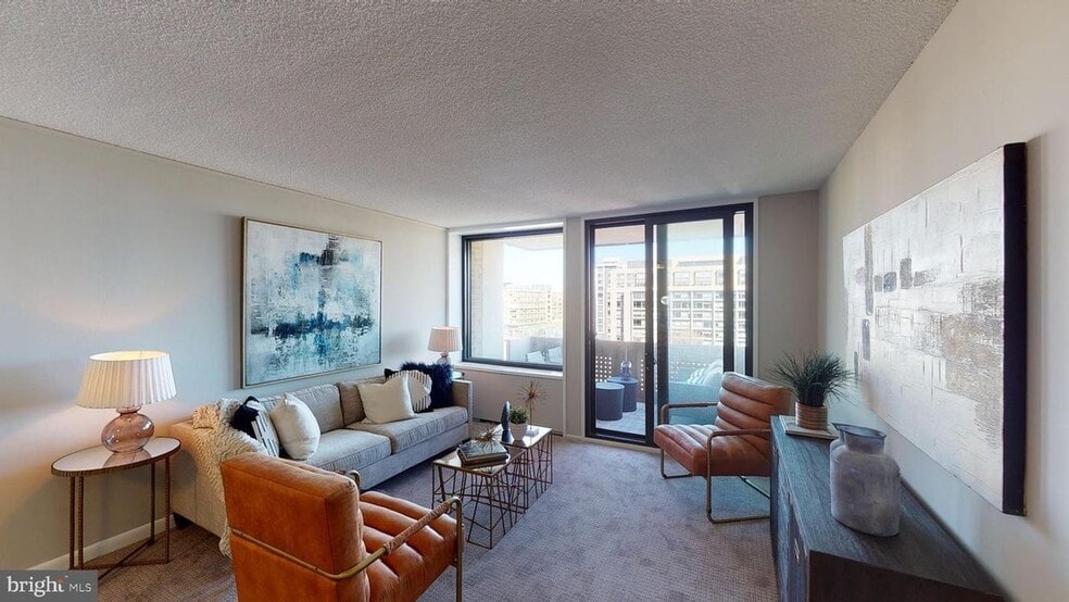 Building Photo - 240 M St SW