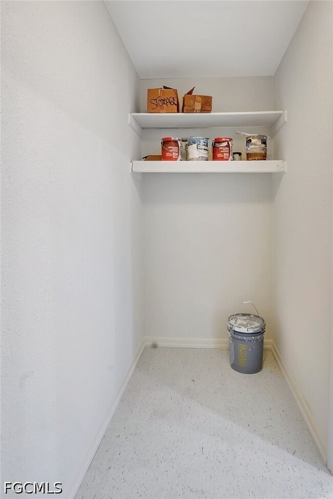 Building Photo - 6731 Panther Ln