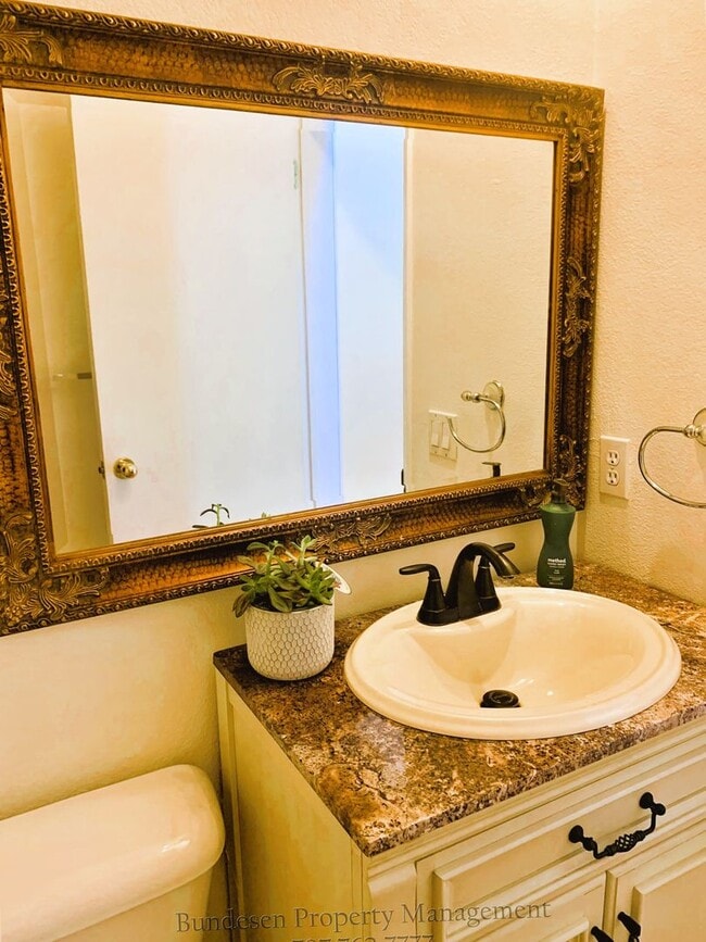 Building Photo - 1790 Stone Creek Dr