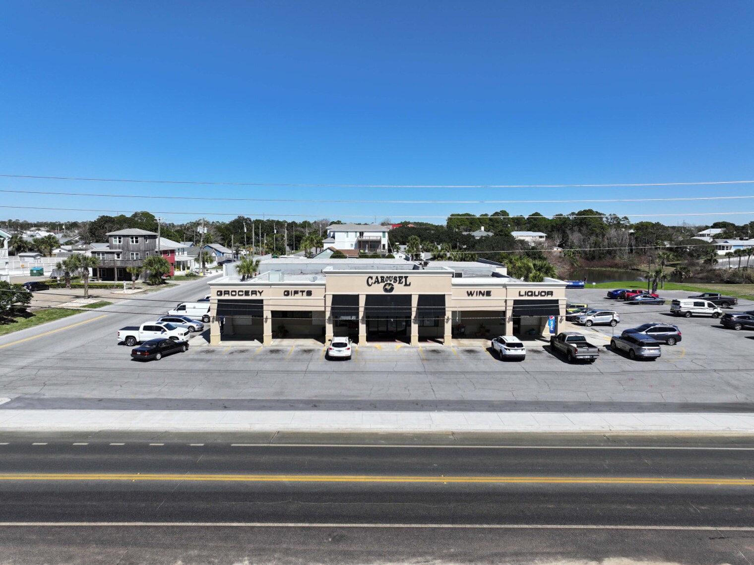 Building Photo - 304 La Paloma Pl