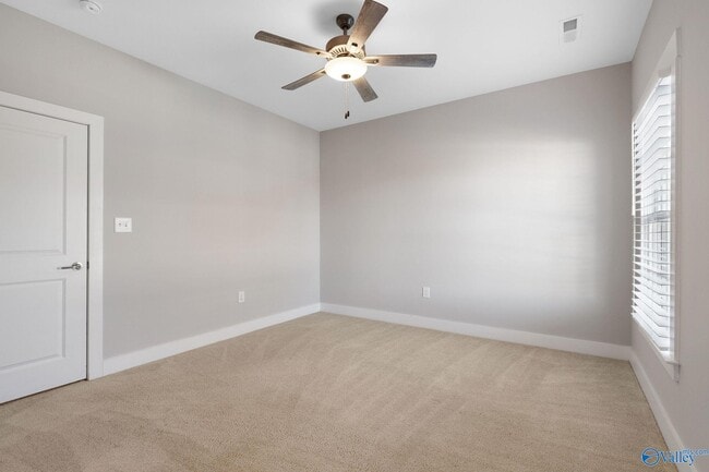 Building Photo - 190 Kearny St