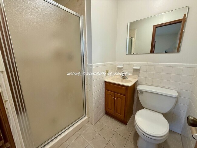 Building Photo - Spacious 3 Bedroom Home with Finished Lower Level & Large Fenced Yard